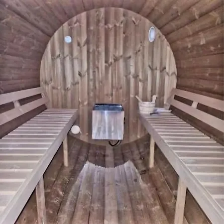 Apartamento Mountain View Retreat - Free Pool&sauna - Ski&golf *